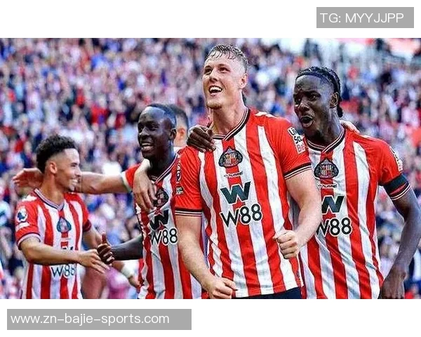 曼联发布对阵桑德兰海报多古独自亮相迎战升班马