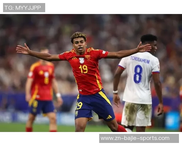 姆巴佩呼吁外界尊重亚马尔的私人生活给予他更多空间与安静 姆巴佩呼吁外界尊重亚马尔的私人生活给予他更多空间与安静