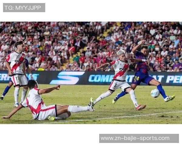 巴萨中卫危机加剧埃里克加西亚鼻梁骨折仅剩阿劳霍和库巴西可用