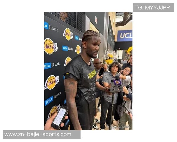 詹姆斯团队呼吁湖人谨慎安排出场时间他将缺席季前赛首战