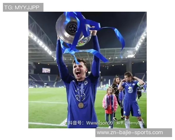 37岁依然热爱足球格罗斯克洛伊茨加盟德国第七级联赛球队续写传奇 37岁依然热爱足球格罗斯克洛伊茨加盟德国第七级联赛球队续写传奇