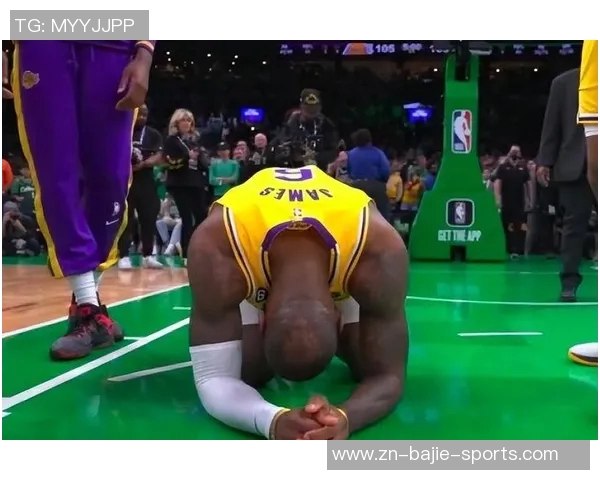 詹姆斯采访时仅用毛巾遮身引发热议网友呼吁他穿内裤以免尴尬